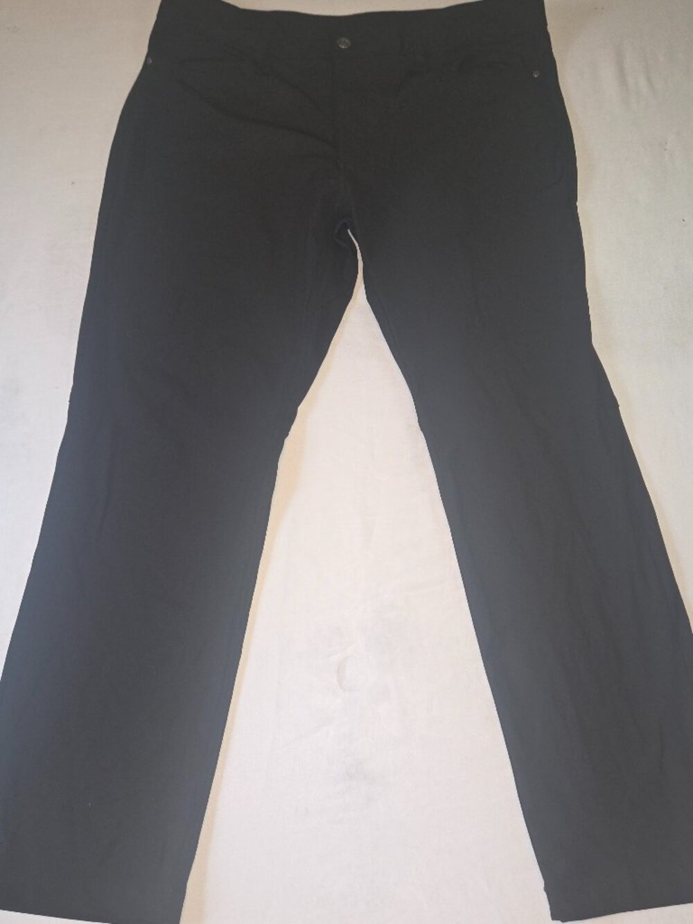 Swiss Tech men's Black 38x30 broken beltloop pants measurement in pics